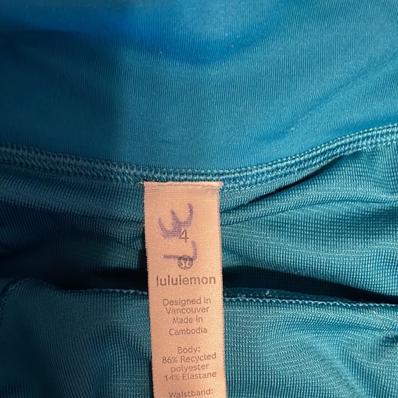 Lululemon teal blue run speed up shorts - Picture 2 of 3
